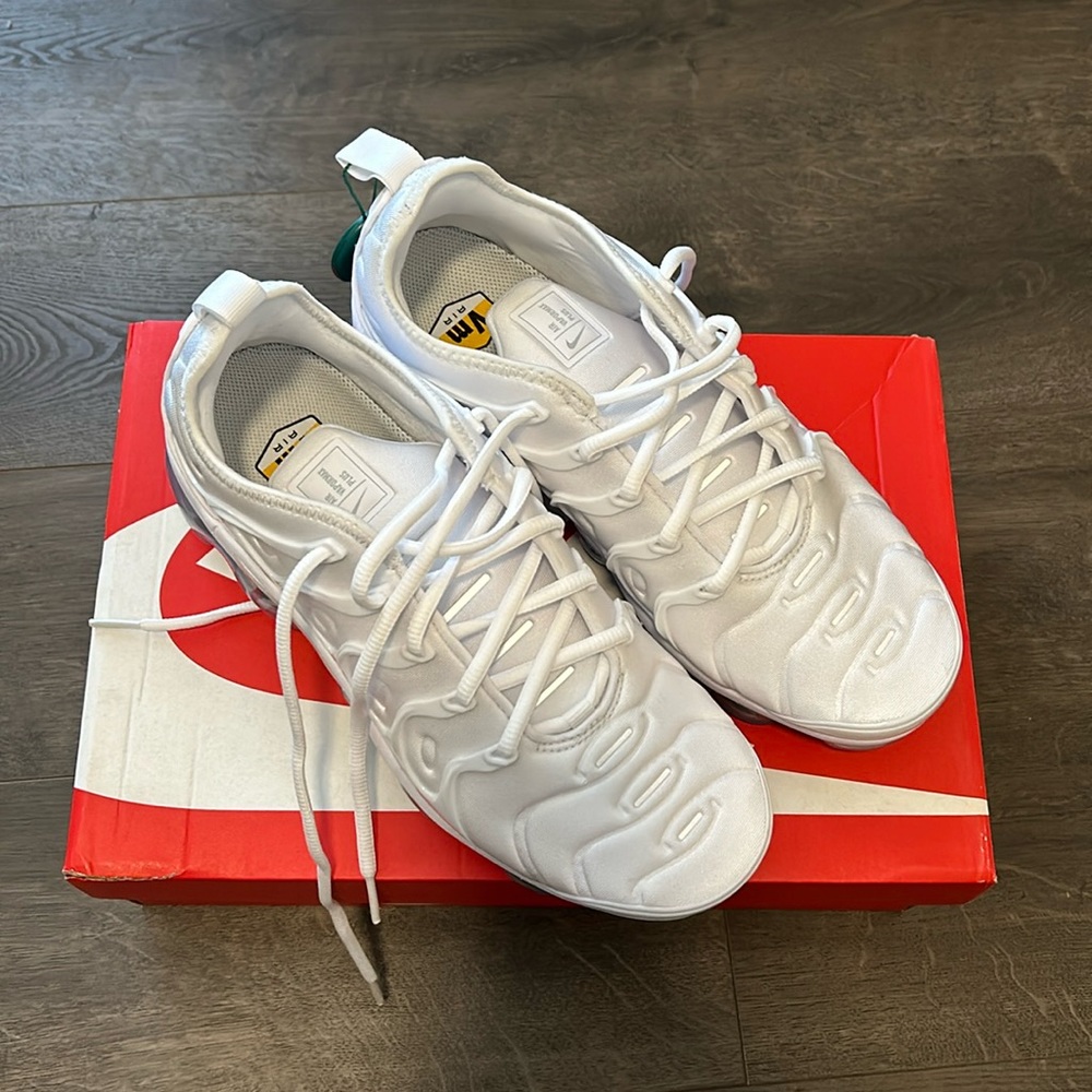 Nike Air VaporMax Plus